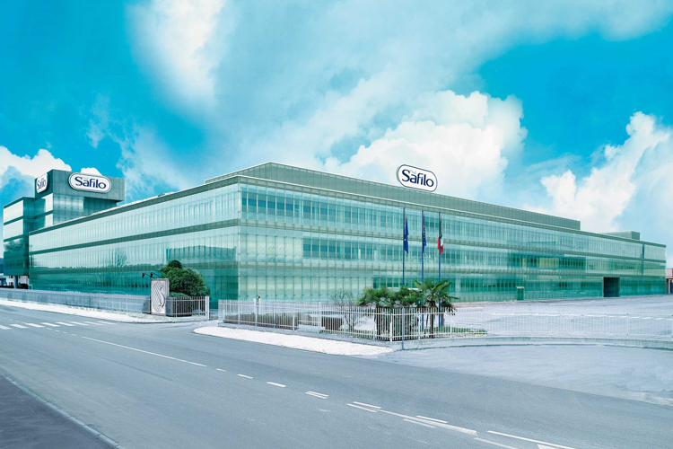 Safilo occhiali sede store